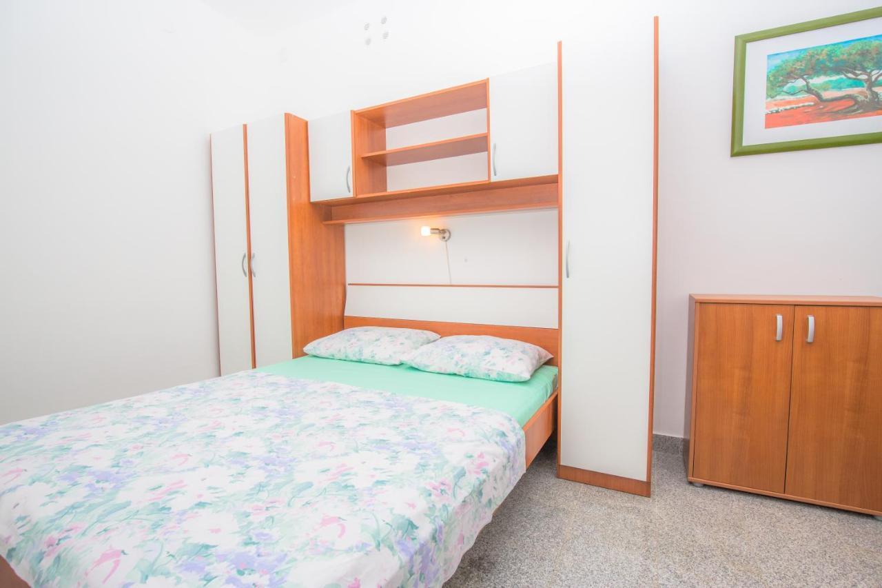 Apartmani Jadranka Primošten Zewnętrze zdjęcie