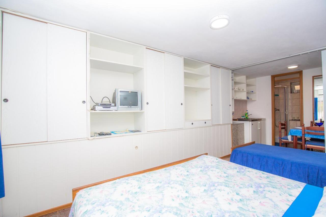 Apartmani Jadranka Primošten Zewnętrze zdjęcie